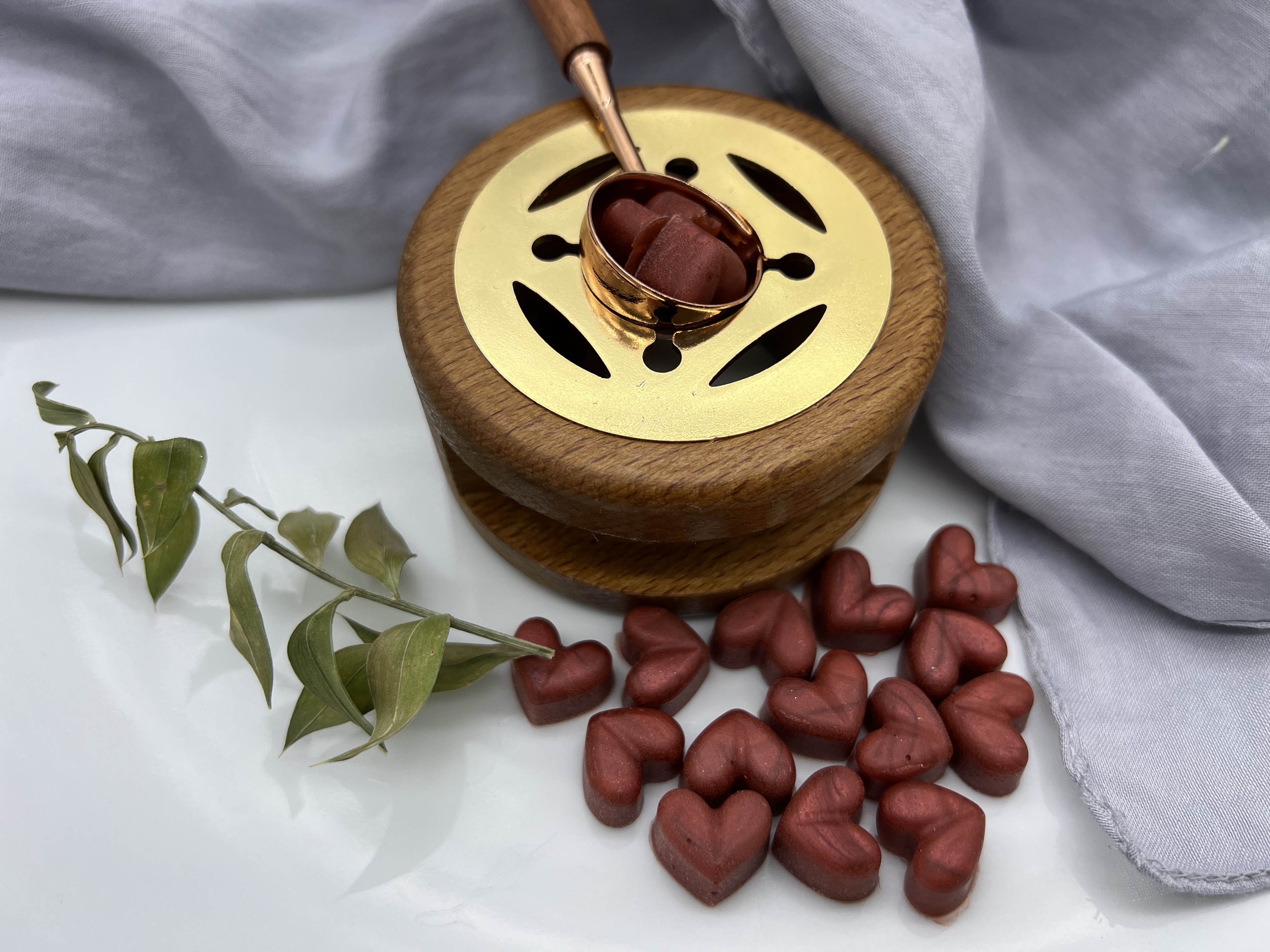 GNC MUM MÜHÜR MUM ERİTME SOBASI ALTIN